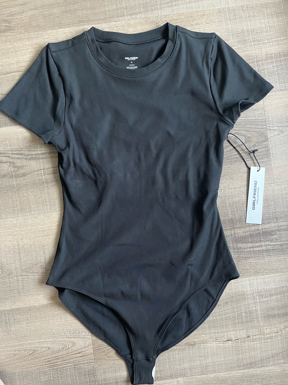 NWT Girlfriend Collective Katie Crew Ribbed Short-Sleeve Bodysuit in Black